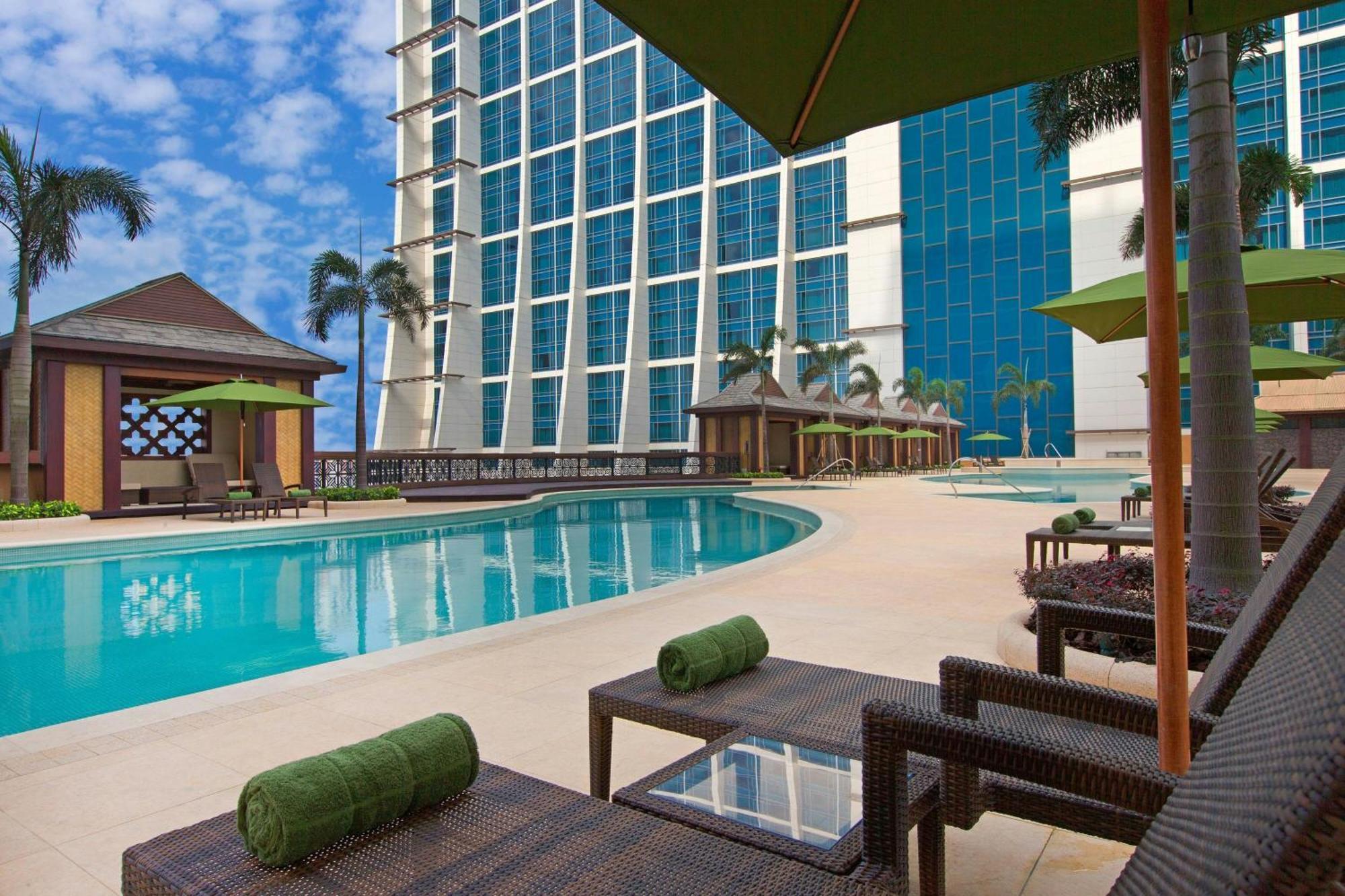 Londoner Grand, A Luxury Collection Hotel, Hotel 5*