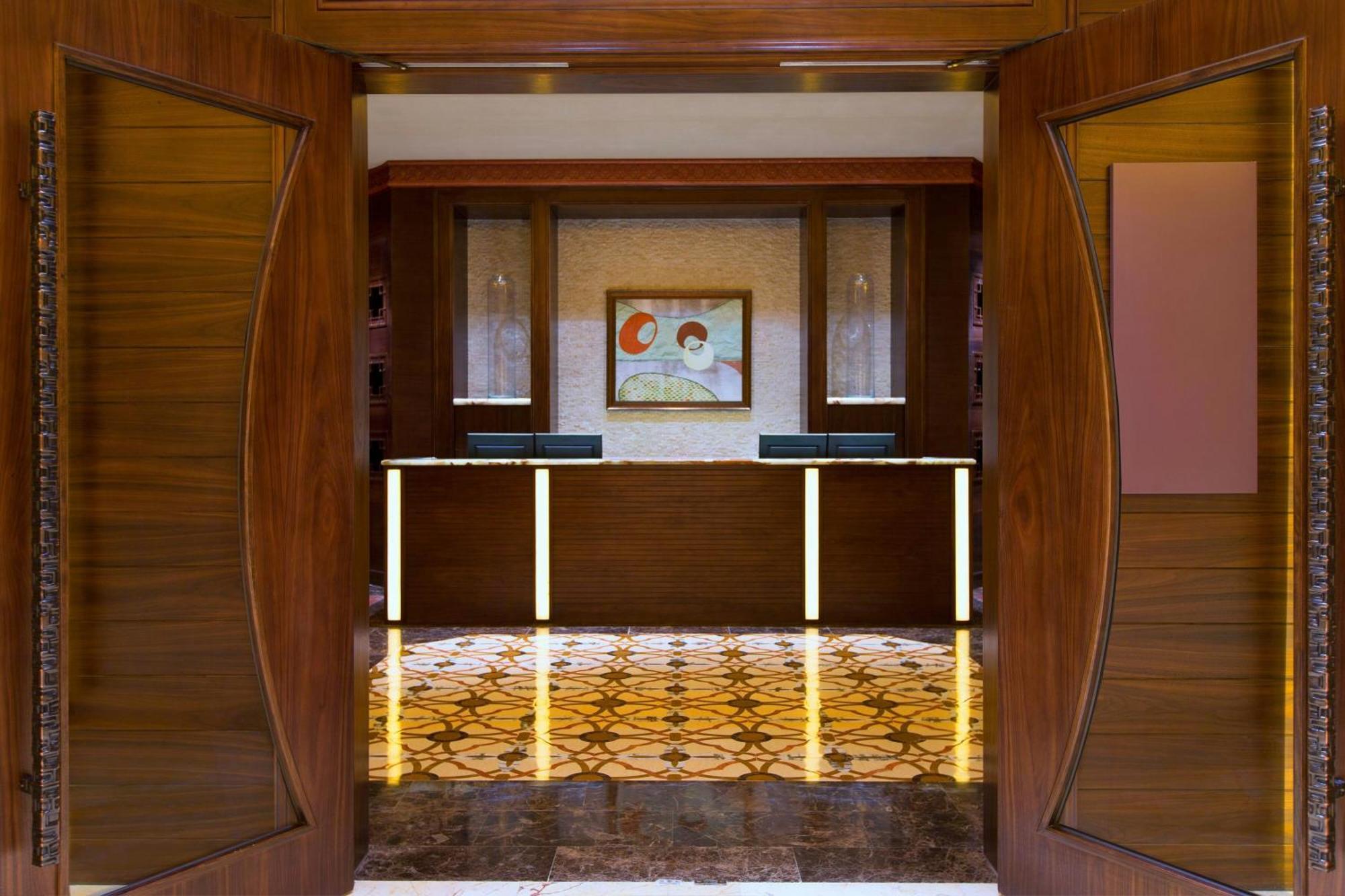 酒店 Londoner Grand, A Luxury Collection Hotel, 5*